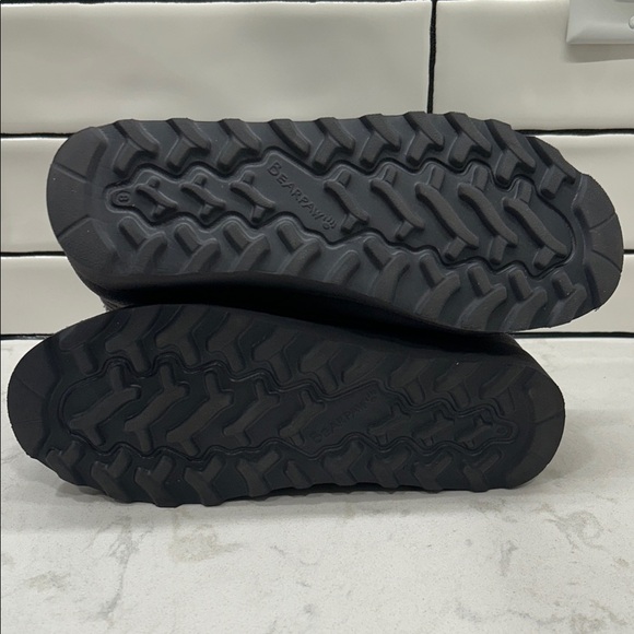 BearPaw Megan Women's Cozy Grey Smoke Leather Suede Ankle Booties NWOT - Picture 6 of 13